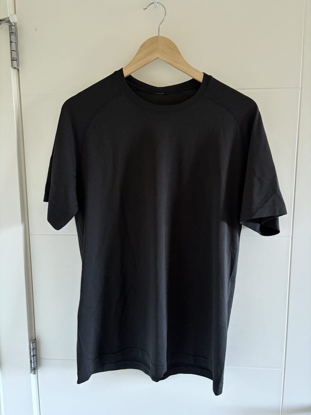 lululemon Metal Vent Tech Short Sleeve Shirt Black Men's Large